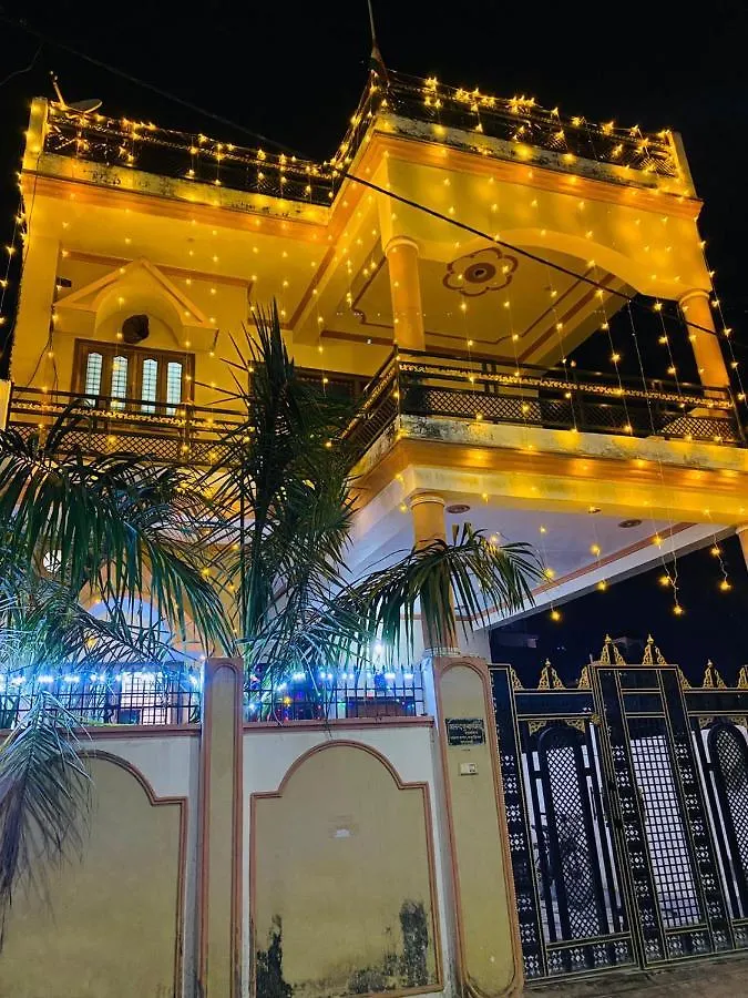Rudra_Homestay Varanasi Holiday home